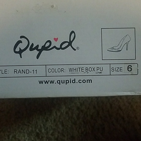 Brand New Heels - Picture 4 of 4